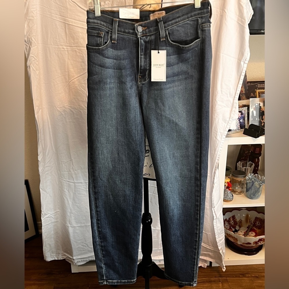 Fashion Nova - I Got It From My Mama Jeans - Size 7/28 NWT​​​​​​ - Picture 3 of 16
